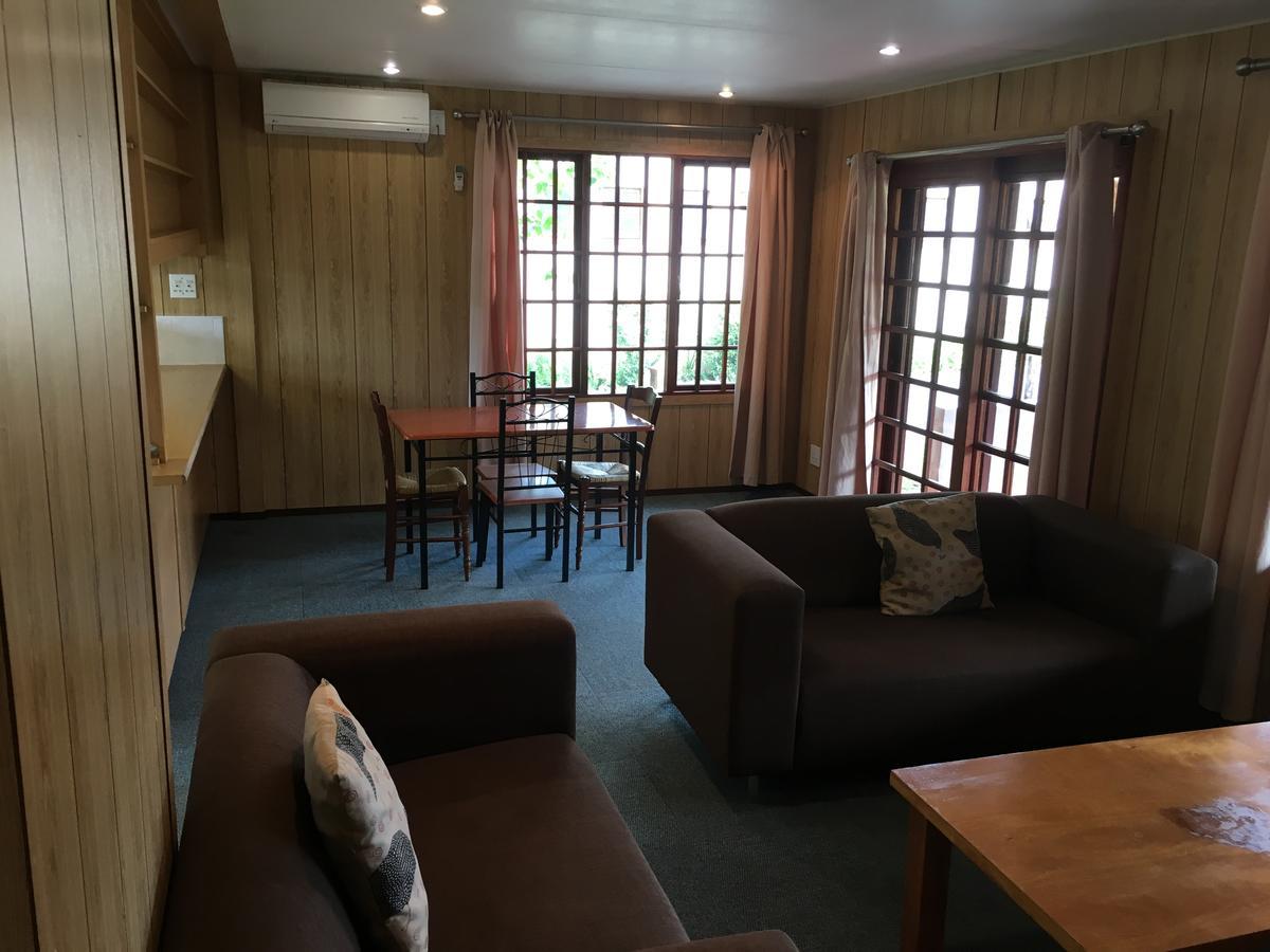 Dragon Peaks Mountain Resort Champagne Valley Exteriör bild
